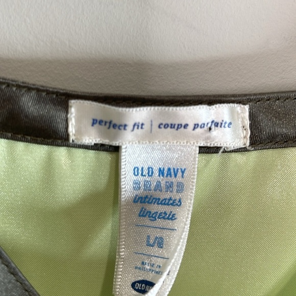Vintage Y2K Old Navy Satin Camisole Top Lime/Olive Green Perfect Fit L - Picture 5 of 10